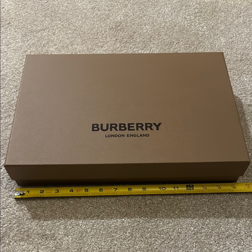 Burberry Brown Box